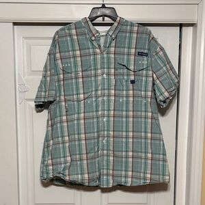 Columbia Men's Blue and Brown Plaid Button Down Shirt